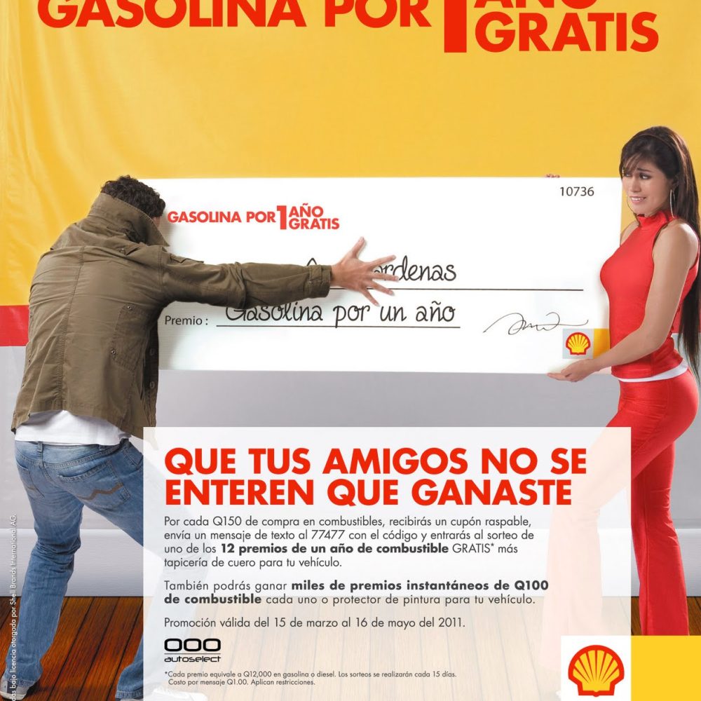 Un hombre recibiendo un cheque como premio, pero vemos que está de espaldas tratando de tapar su nombre y su rostro. Abajo un texto que dice: Que tus amigos no se enteren que ganaste. Es para un concurso de Gasolina gratis por 1 año de la marcha Shell